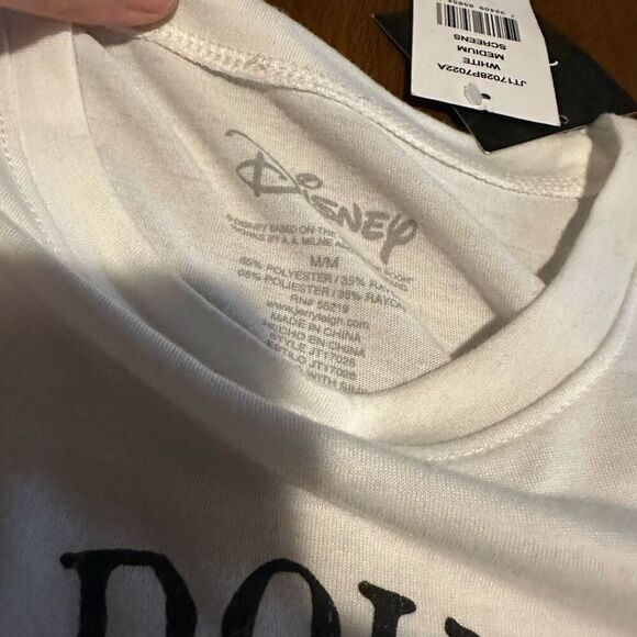 Disney Winnie the Pooh Women’s Graphic Print T Shirt New with tags Size M - Picture 4 of 8